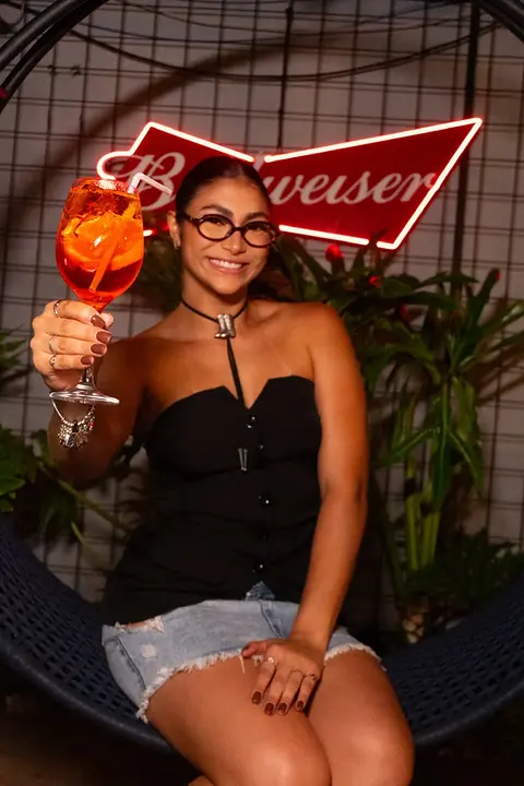 Clientes curtindo a noite no Josepio Lounge Bar